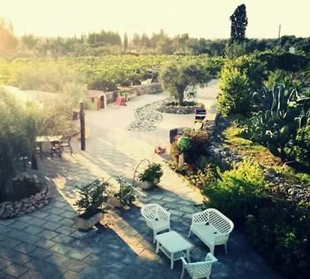 Masseria Il Sorriso Degli Ulivi - Dimora Di Charme Farm stay *