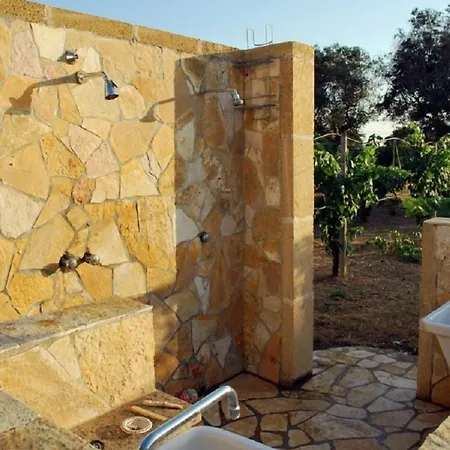 Bauernhof Masseria Il Sorriso Degli Ulivi - Dimora Di Charme *