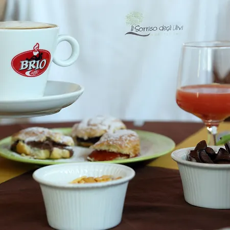 Masseria Il Sorriso Degli Ulivi - Dimora Di Charme Bauernhof *