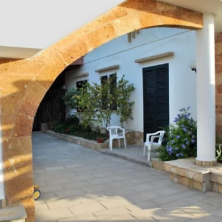 Masseria Il Sorriso Degli Ulivi - Dimora Di Charme Gallipoli