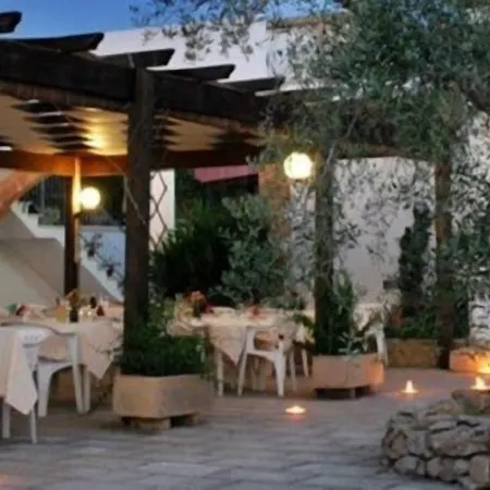 Alloggio per agriturismo Masseria Il Sorriso Degli Ulivi - Dimora Di Charme Gallipoli