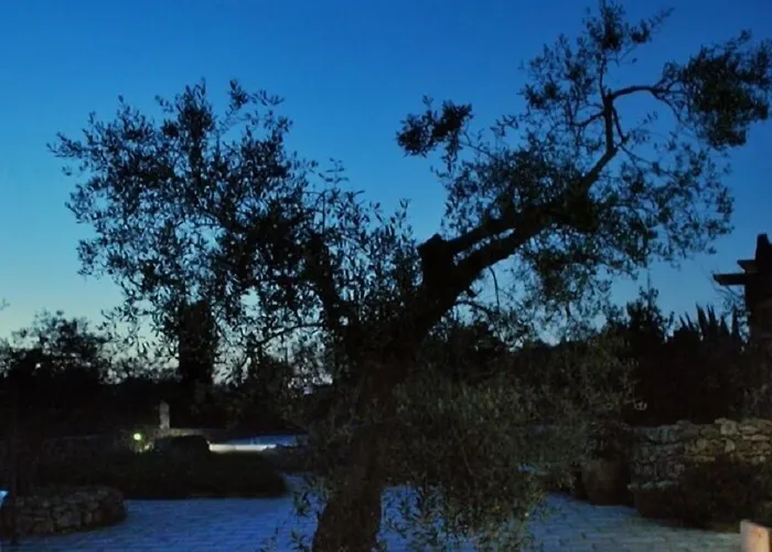 Masseria Il Sorriso Degli Ulivi - Dimora Di Charme Agroturismo